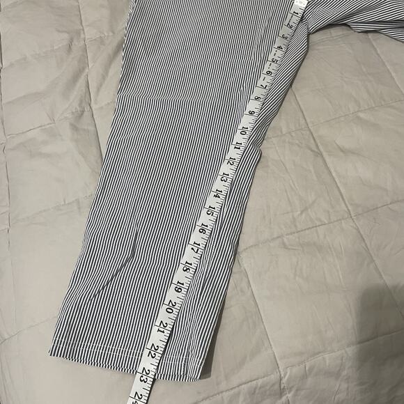 Mario Serrani Comfort Stretch Capri Pants Women Size XL Blue White Pinstripe - Picture 6 of 8